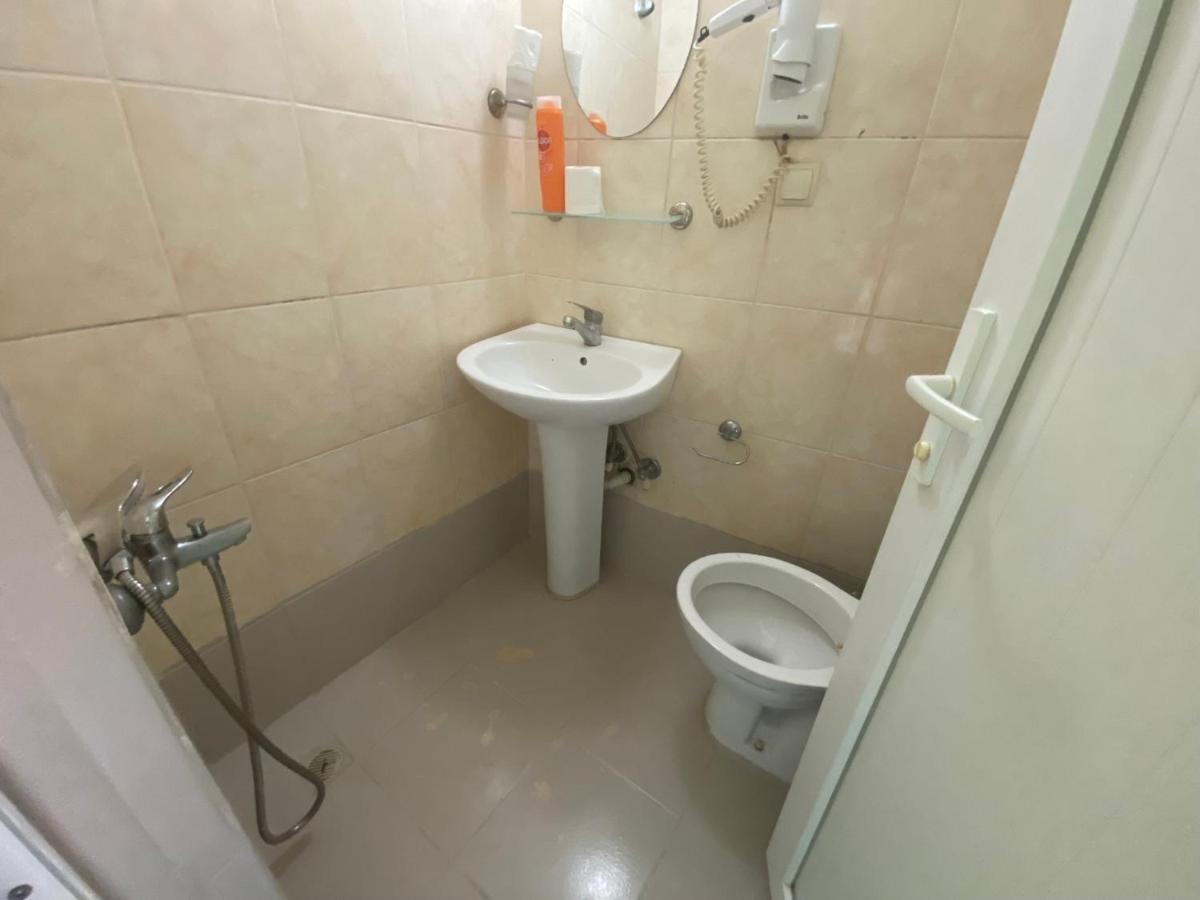 Camel Hotel Анталия Екстериор снимка
